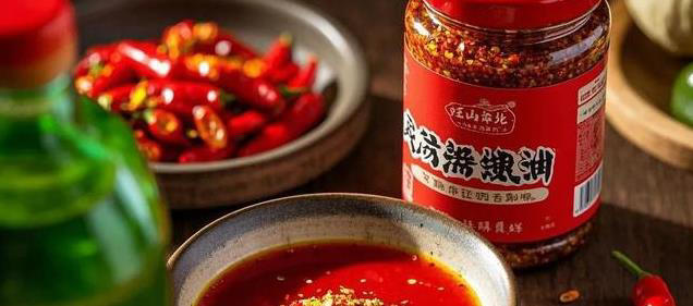 做辣椒油不只泼热油！掌握这3步，香气四溢、色泽鲜亮、辣味十足