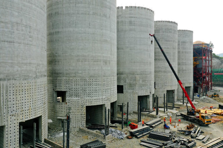 图片新闻｜万盛：绿色建材循环经济产业园建设正酣