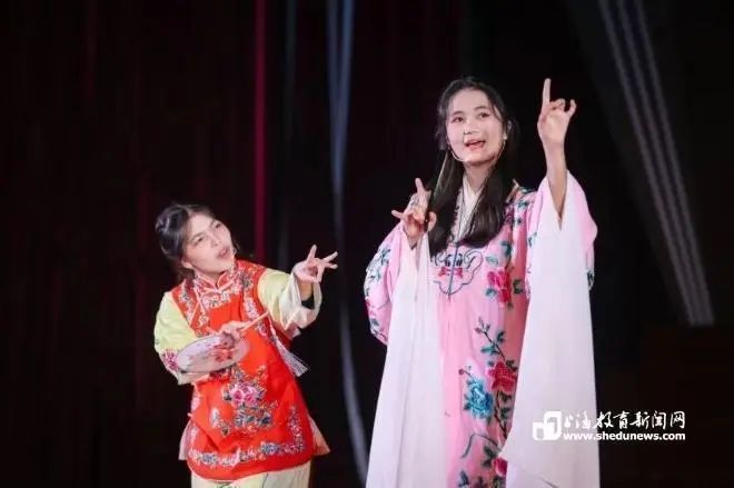 当“百戏之祖”遇上新疆娃 同济一附中这样打造“文化润疆”的“育人密码”