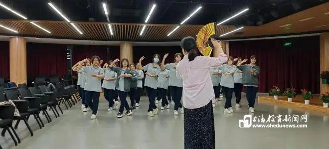 当“百戏之祖”遇上新疆娃 同济一附中这样打造“文化润疆”的“育人密码”
