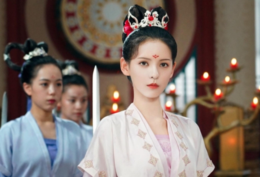 张予曦离开欢瑞，浪姐舞台真情流露！