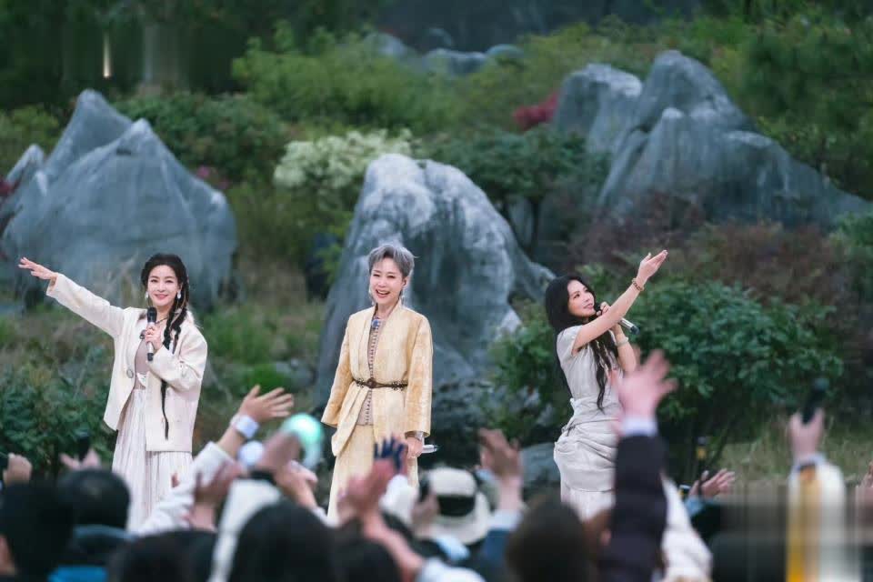 浪姐6四公剧透：节目组偏爱陈德容，她有望晋级总决赛