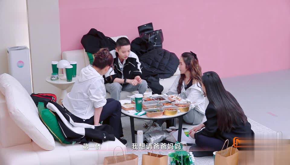 浪姐6四公剧透：节目组偏爱陈德容，她有望晋级总决赛