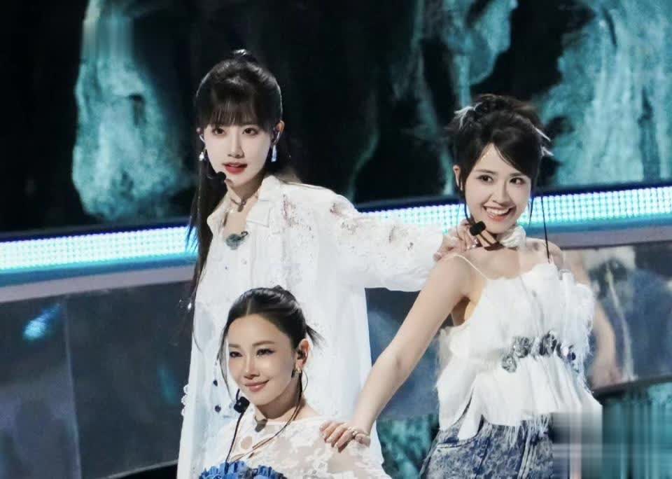 浪姐6四公剧透：节目组偏爱陈德容，她有望晋级总决赛