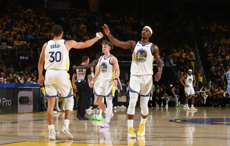 勇士险胜灰熊首轮战火箭！赛后来听听广大网友怎么说，基本一轮游