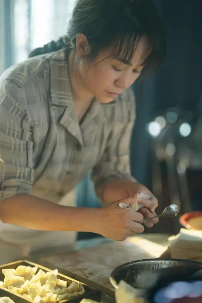 央媒亲宣、剑指60亿，刘德华新片也压不住，五一档黑马来了