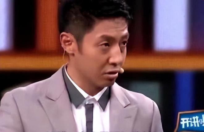 这4位央视女主持至今未嫁，她们人人都是美女，最大的年龄已59岁