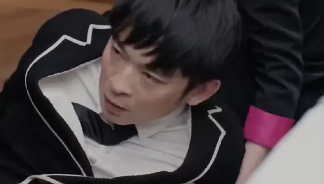 穷小子演富二代，京圈少爷演穷人，董子健与范世琦拿反了剧本