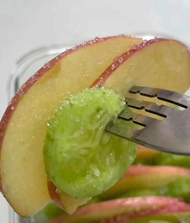 感谢山东网友的配方！原来这俩搭在一起是哈密瓜的味道！