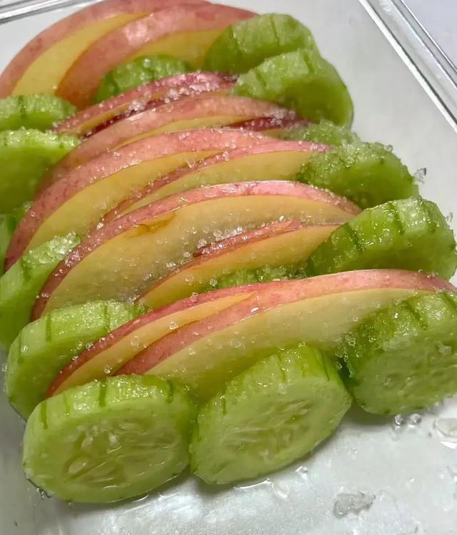 感谢山东网友的配方！原来这俩搭在一起是哈密瓜的味道！