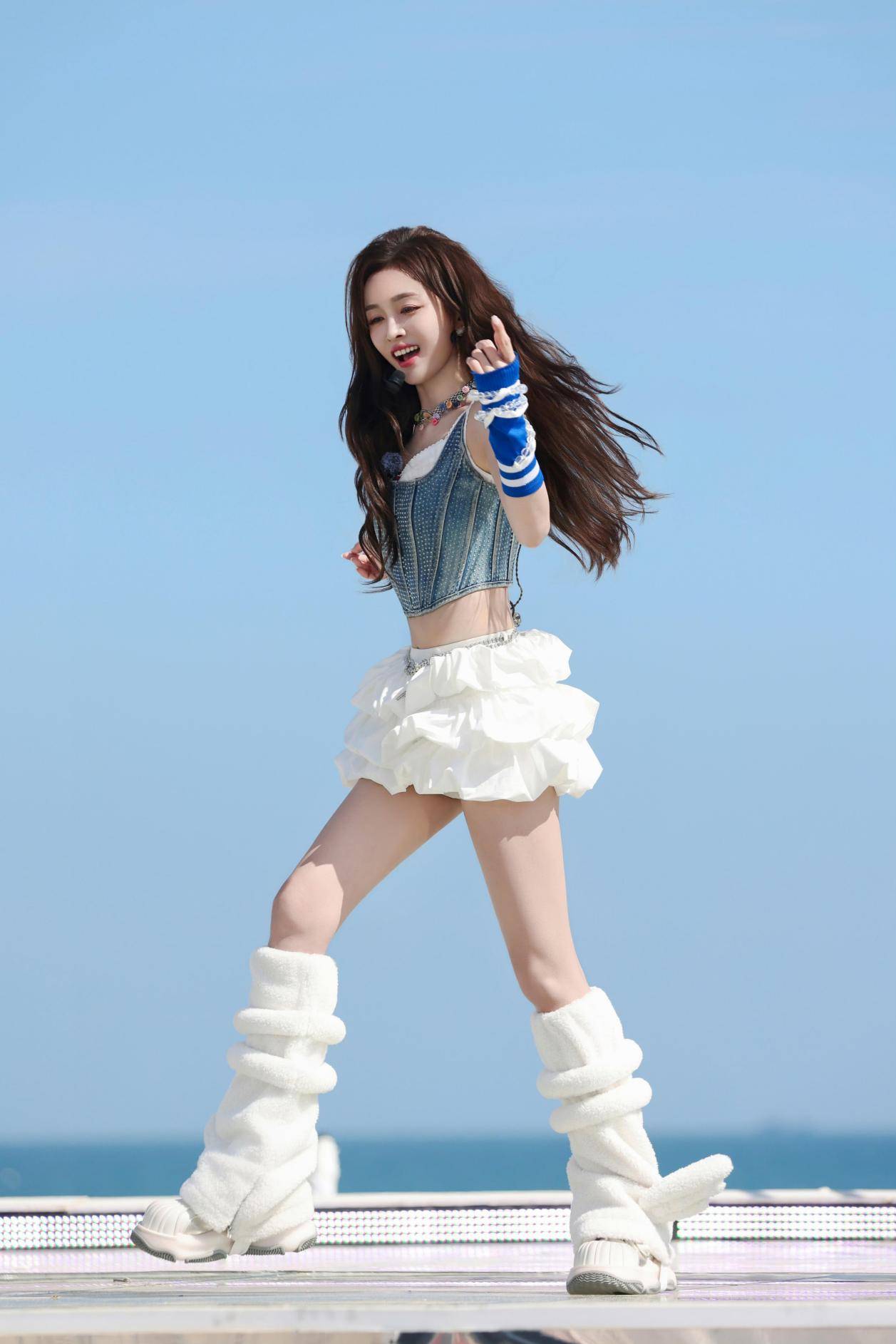 看似最适合“浪姐“，结果开播后被骂惨，吴宣仪为什么总是红不了？