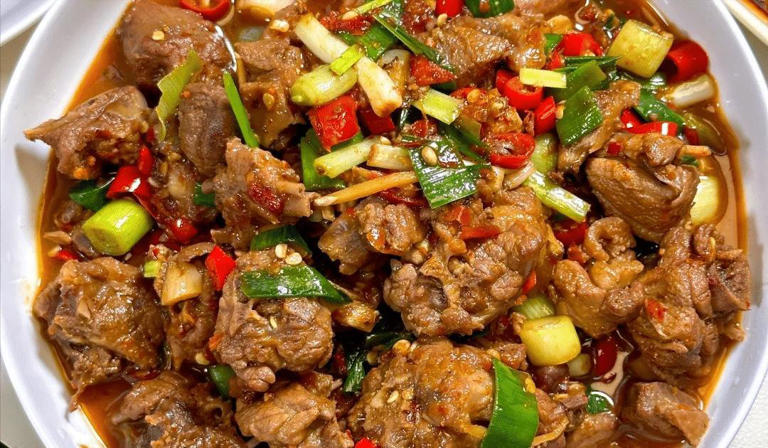 暖四月，少吃鸡肉牛肉，多吃3种肉，营养不上火，强免疫身体好