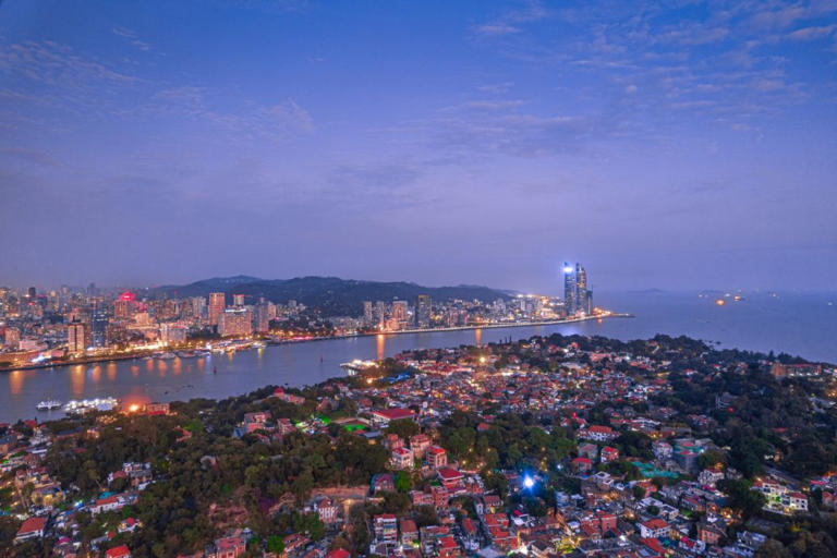 置身于蓝调风光