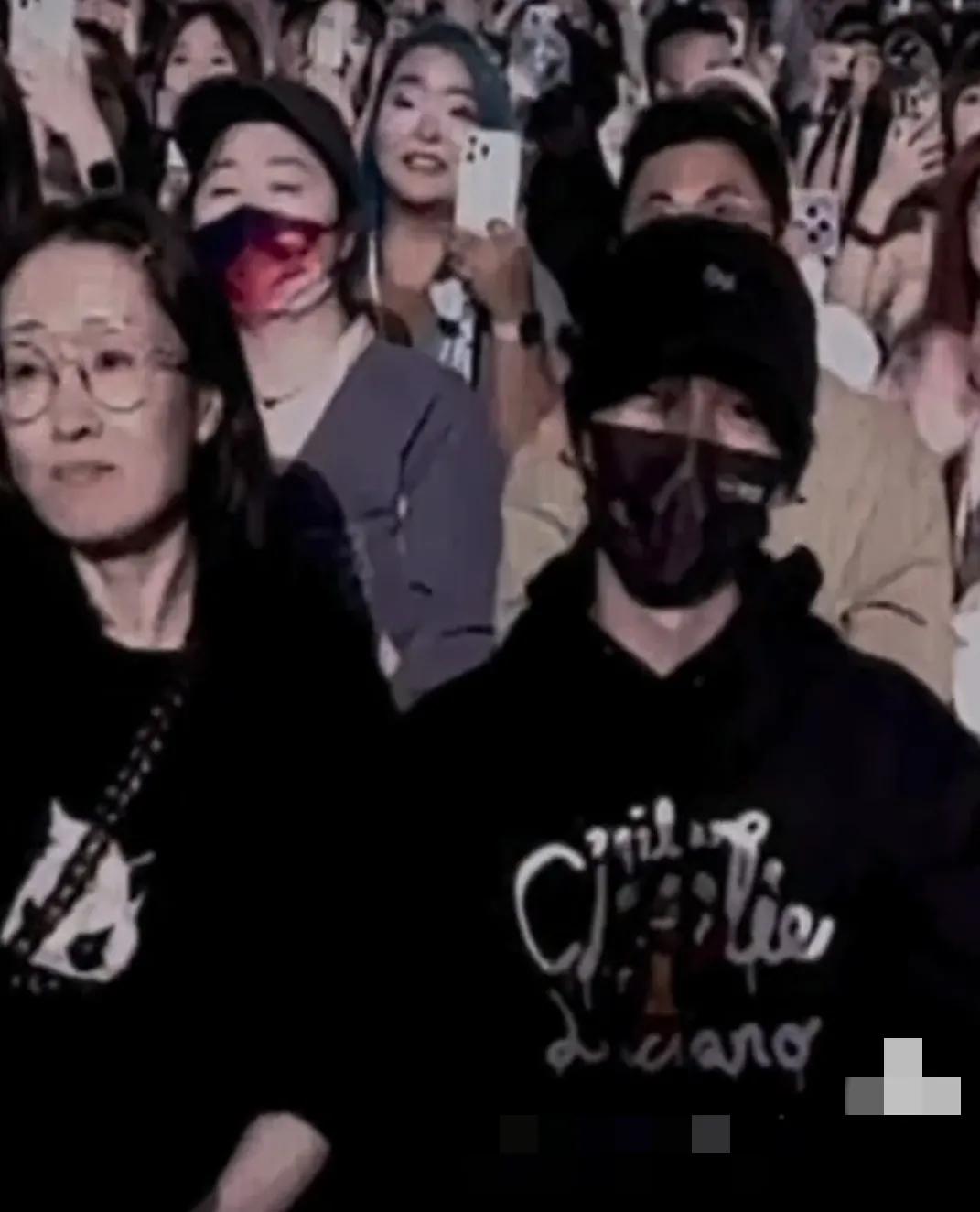 张杰演唱会名场面！佟丽娅谢娜贴脸蹦迪，宋茜悄悄吃瓜？