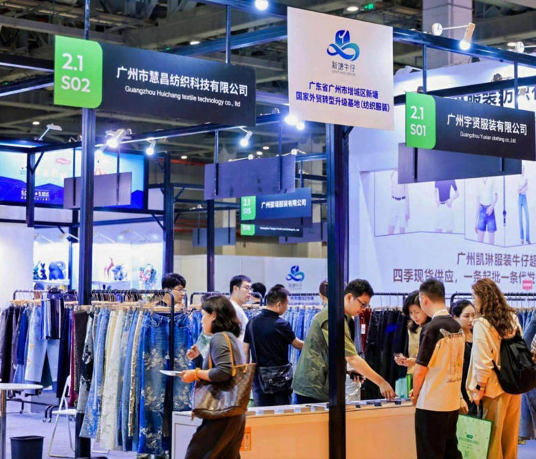 新塘牛仔闪耀上海时装展，全球客商共赏“中国牛仔”魅力