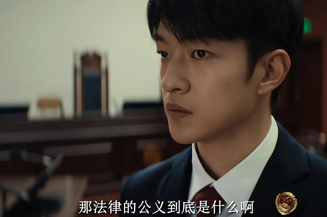 爱奇艺首播，24集悬疑大剧，刘奕君、闫妮领衔，终于又有好剧追了