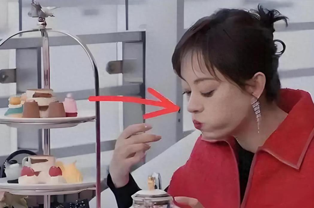 孙俪现实长什么样？路人的镜头才是“照妖镜”，突然明白了邓超