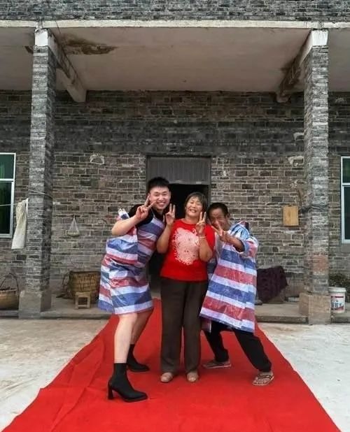 ǰ�����������������ض���˶ʿ��ҵ����ף���Ҫ�����ϡ����ꣿ