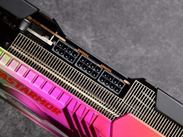 瀚铠Radeon RX 9070 XT评测：超合金Ultra散热静音，性能如何？