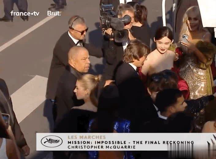 谁懂戛纳红毯阿汤哥与赵樱子握手含金量？东方美出圈引合作呼声