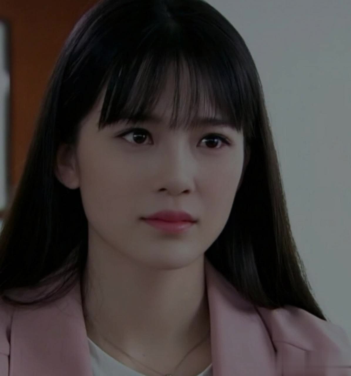 谁懂戛纳红毯阿汤哥与赵樱子握手含金量？东方美出圈引合作呼声