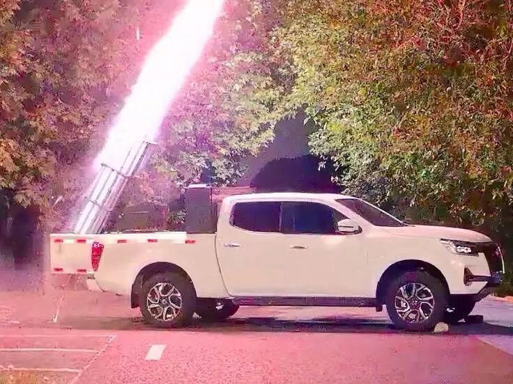 无锡发射火箭弹12枚，苏州发射火箭弹10枚