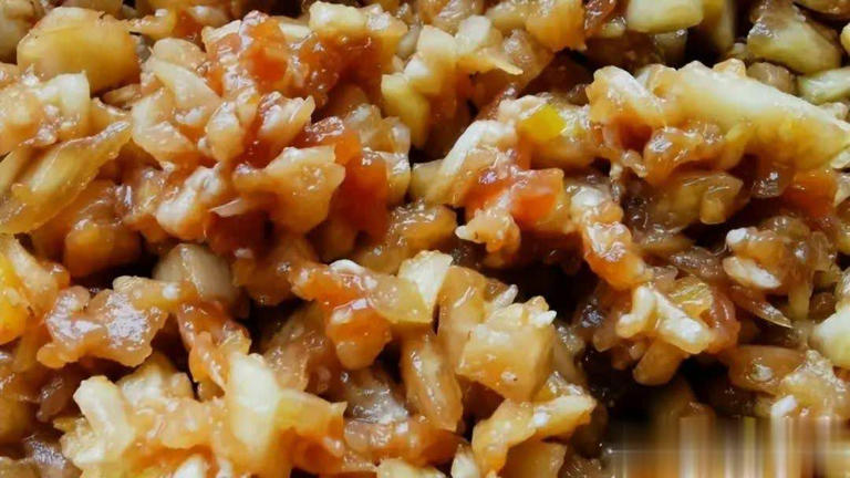 立夏后这菜别错过！蒸包子比白菜营养、比韭菜鲜，使劲吃