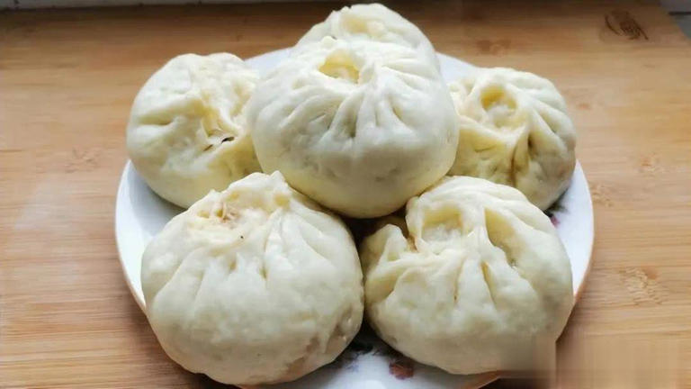 立夏后这菜别错过！蒸包子比白菜营养、比韭菜鲜，使劲吃