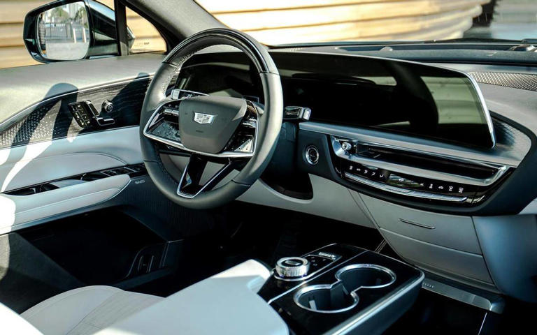 不想买国产车？4款合资大尺寸SUV快来了，第3款已等快2年