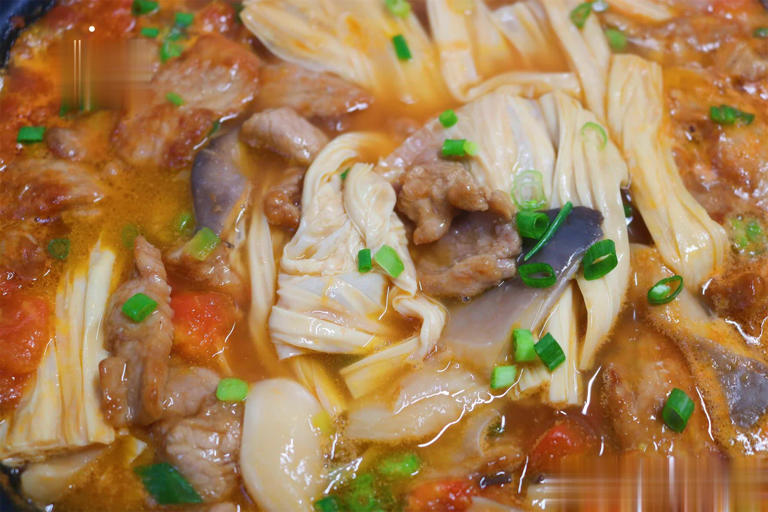 不知道吃啥？试试这样煮一锅，有肉有菜好做又好吃