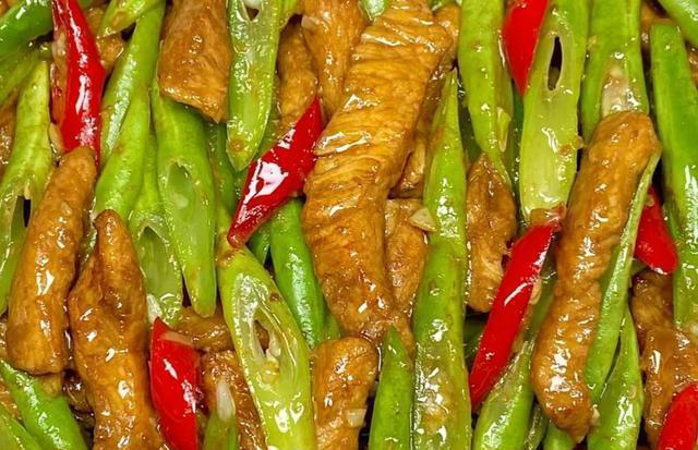 入夏后，八道肝脏喜欢的荤素菜要常吃，排毒养颜，强身健体少生病