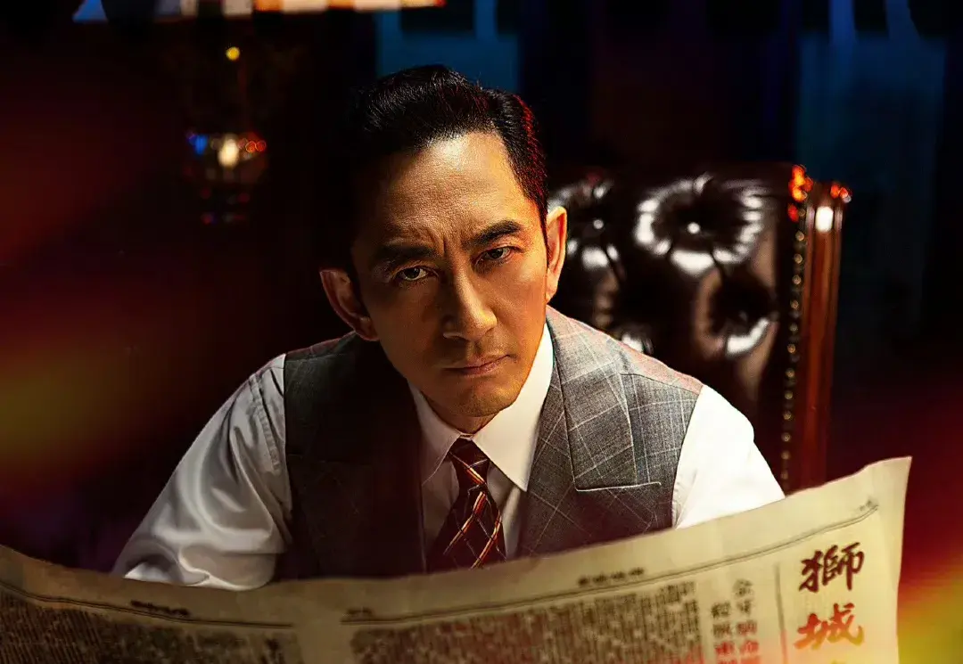 《狮城山海》许光荣以身入局！才明白给刘雄武下毒的人，是庄伯！