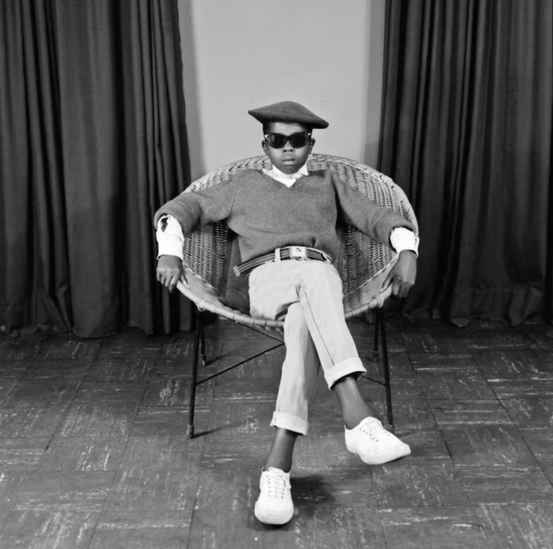 �߶����ղأ�S.J. Moodley�������������ϵ��к�����Լ1978��