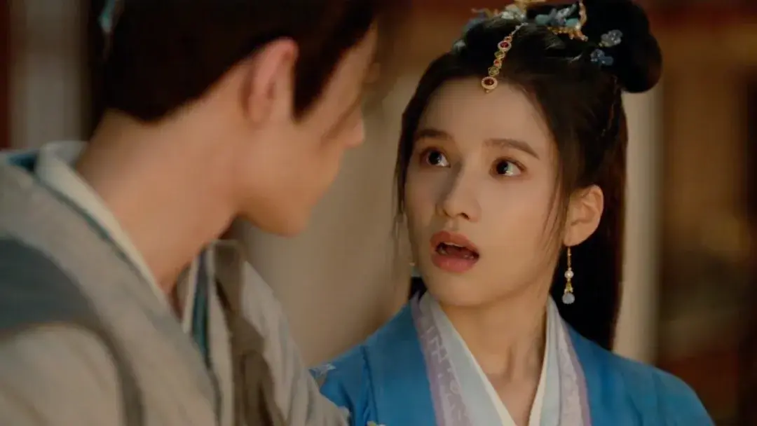 看了四集《藏海传》，发现演技不能比较，因为优与劣一目了然