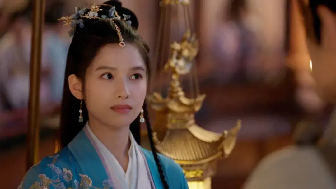 看了四集《藏海传》，发现演技不能比较，因为优与劣一目了然