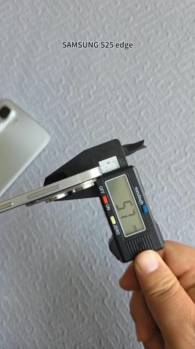 传音Infinix Hot 60 Pro+更多图片曝光：仅5.95mm厚、154.6g重