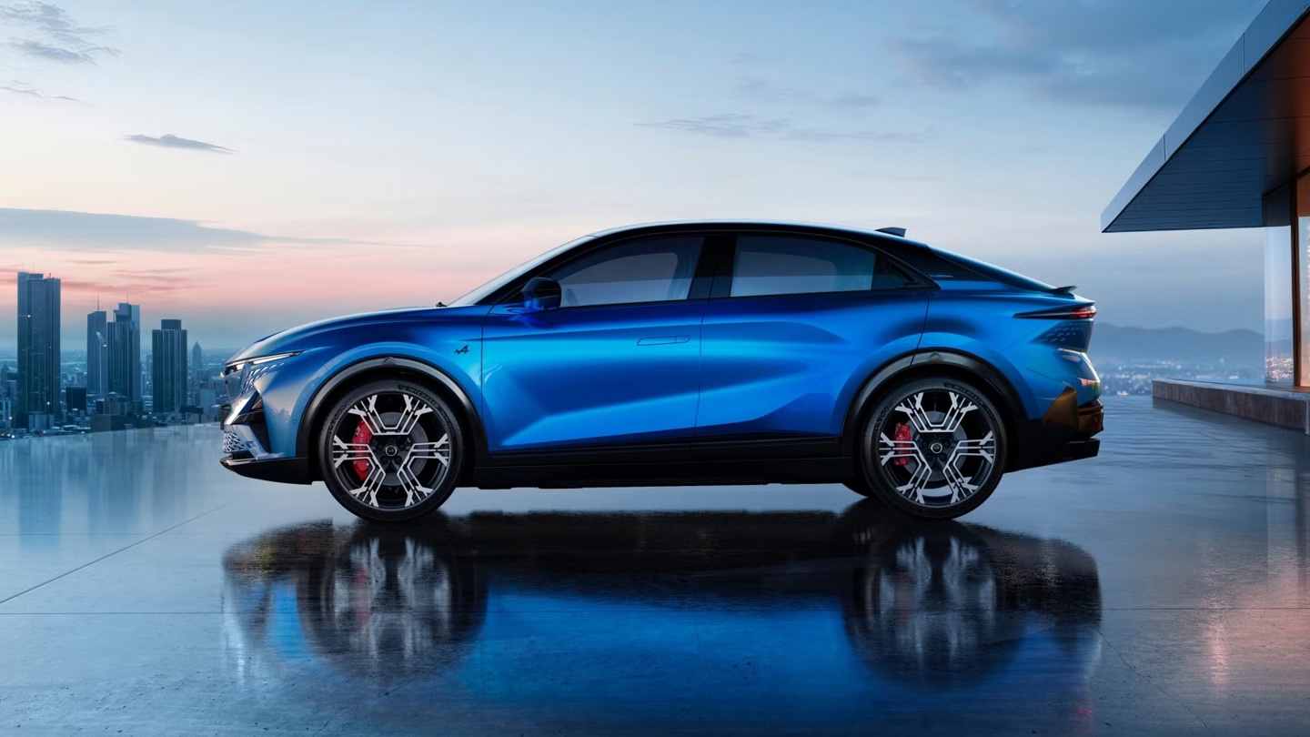 雷诺 AlpineA390 跨界车发布：0-60 英里/小时加速最快 3.9 秒-图5