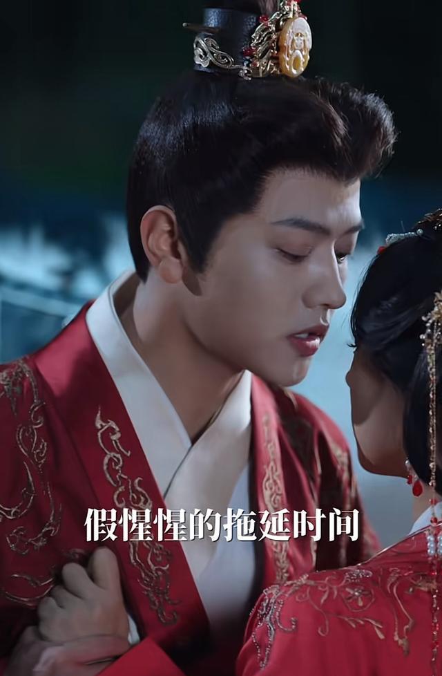 短剧男女主的花期也太短了吧，人还没有火起来，颜值已经先垮了