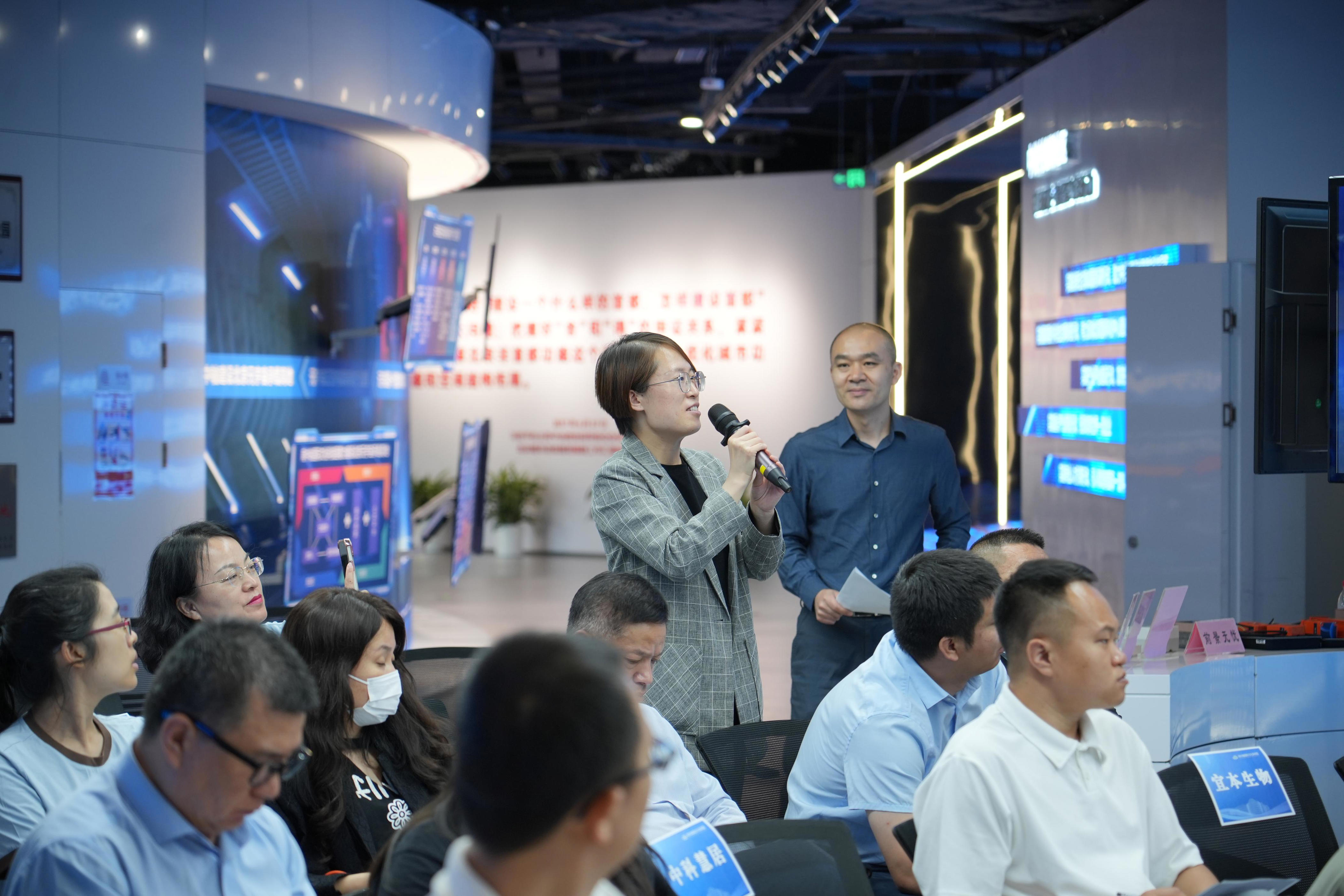 ��̨���շ��ȷ�վ�ذ����� �����ᷨ���µر�������