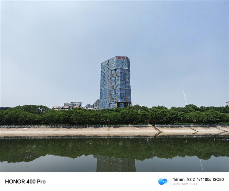 鱼与熊掌全都要！荣耀400 Pro评测：7.8mm机身塞进旗舰性能和影像