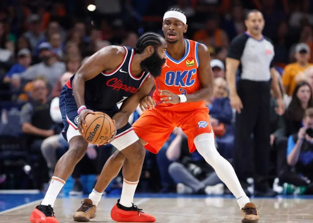 42分惨败，跌跌撞撞晋级！NBA实力最强球队，赛季冠军悬念不大了