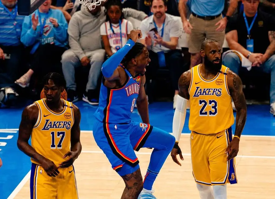 42分惨败，跌跌撞撞晋级！NBA实力最强球队，赛季冠军悬念不大了