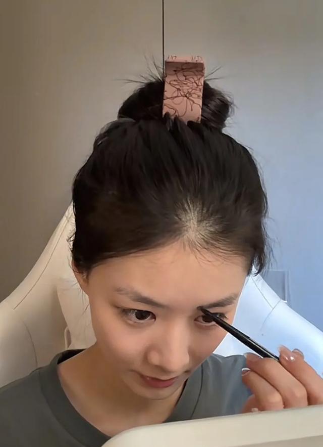 短剧女神赵夕汐生图360°无死角美貌，网友：千万别整容！