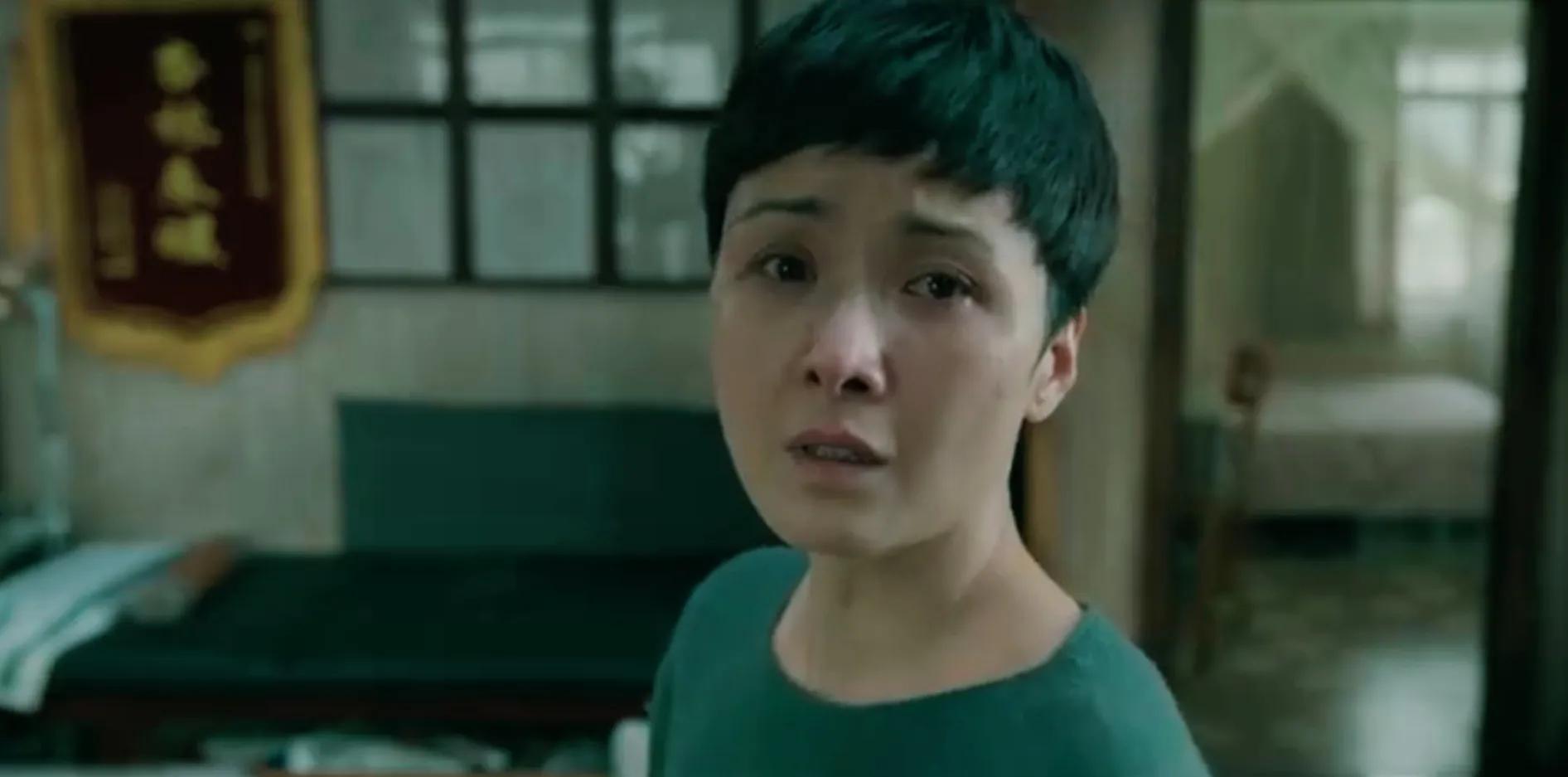 45岁演员黄曼似25岁，生活低调，成年女儿颜值高！