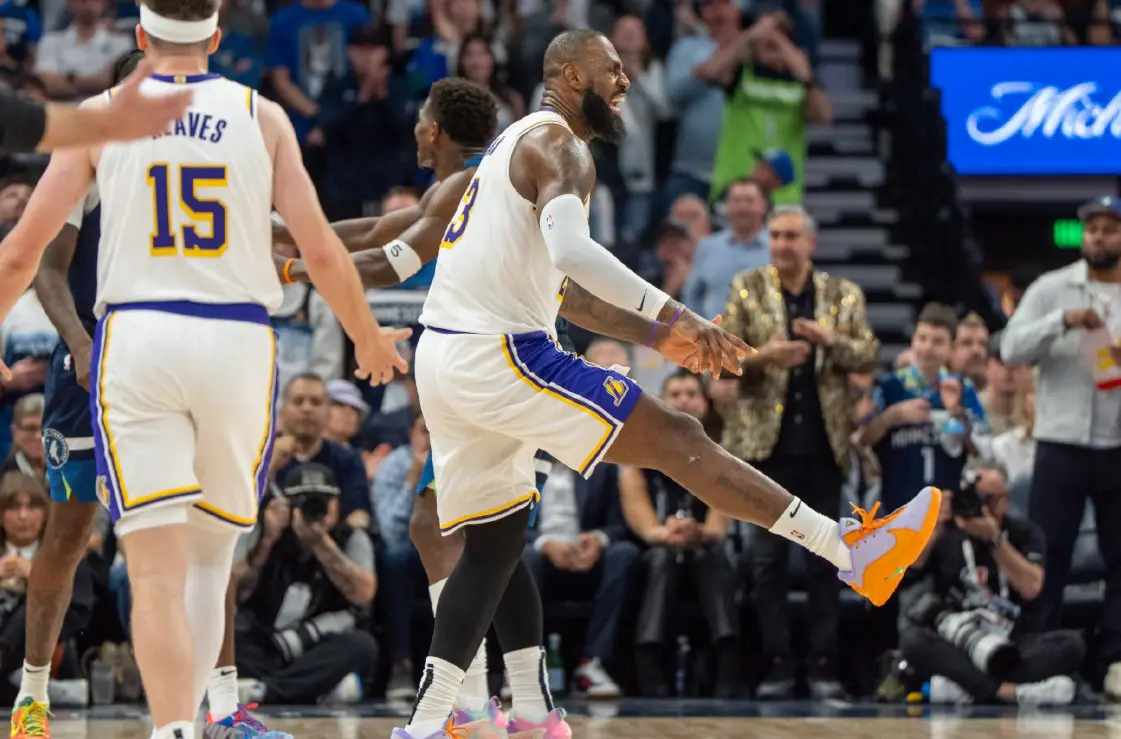 无情4-1晋级，尴尬1-4出局！潮水退去才知，谁是季后赛最糟糕球队