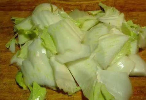 白菜别直接下锅，3分钟炒出饭店味，酸爽入味全家夸