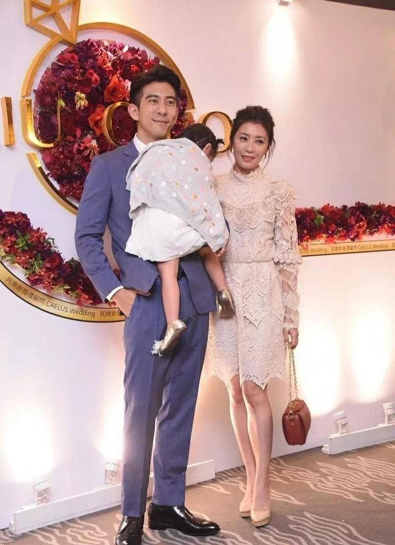 贾静雯修杰楷陷酒驾乌龙，女方一句“太荒谬”成教科书级回应