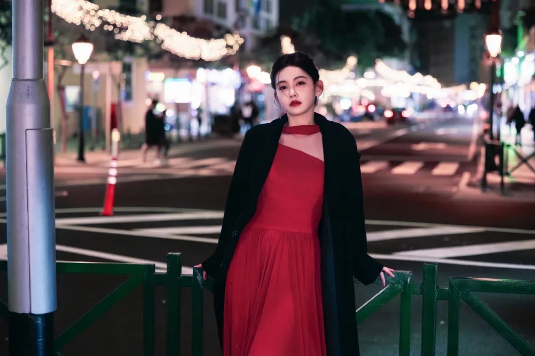 李沐宸被骂缺心眼？短剧一姐“功利”下的清醒