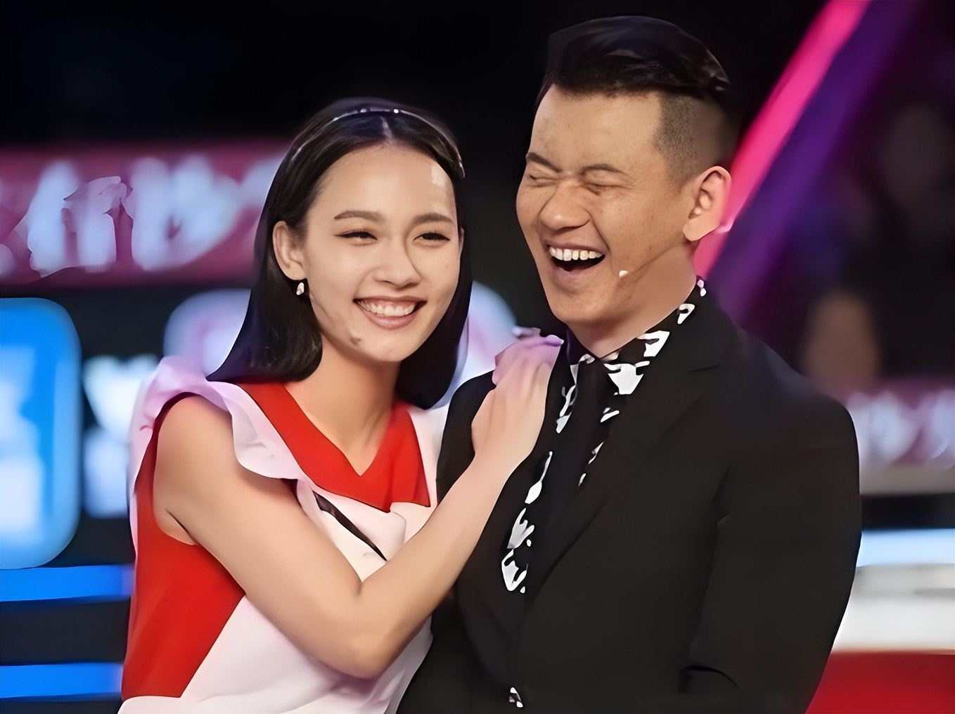 夫妻本是同林鸟，但抱歉，这一次任重救不了“茶里茶气”的孙骁骁