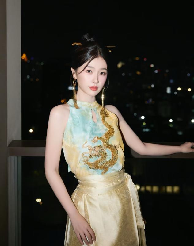 虞书欣穿马面裙太精致，古代与现代的完美碰撞，国风终于成主流